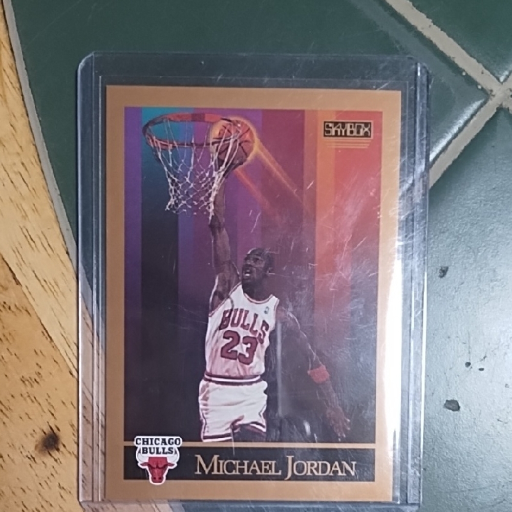1990 Michael Jordan Chicago Bulls Skybox Basketball Card Pristine Condition.